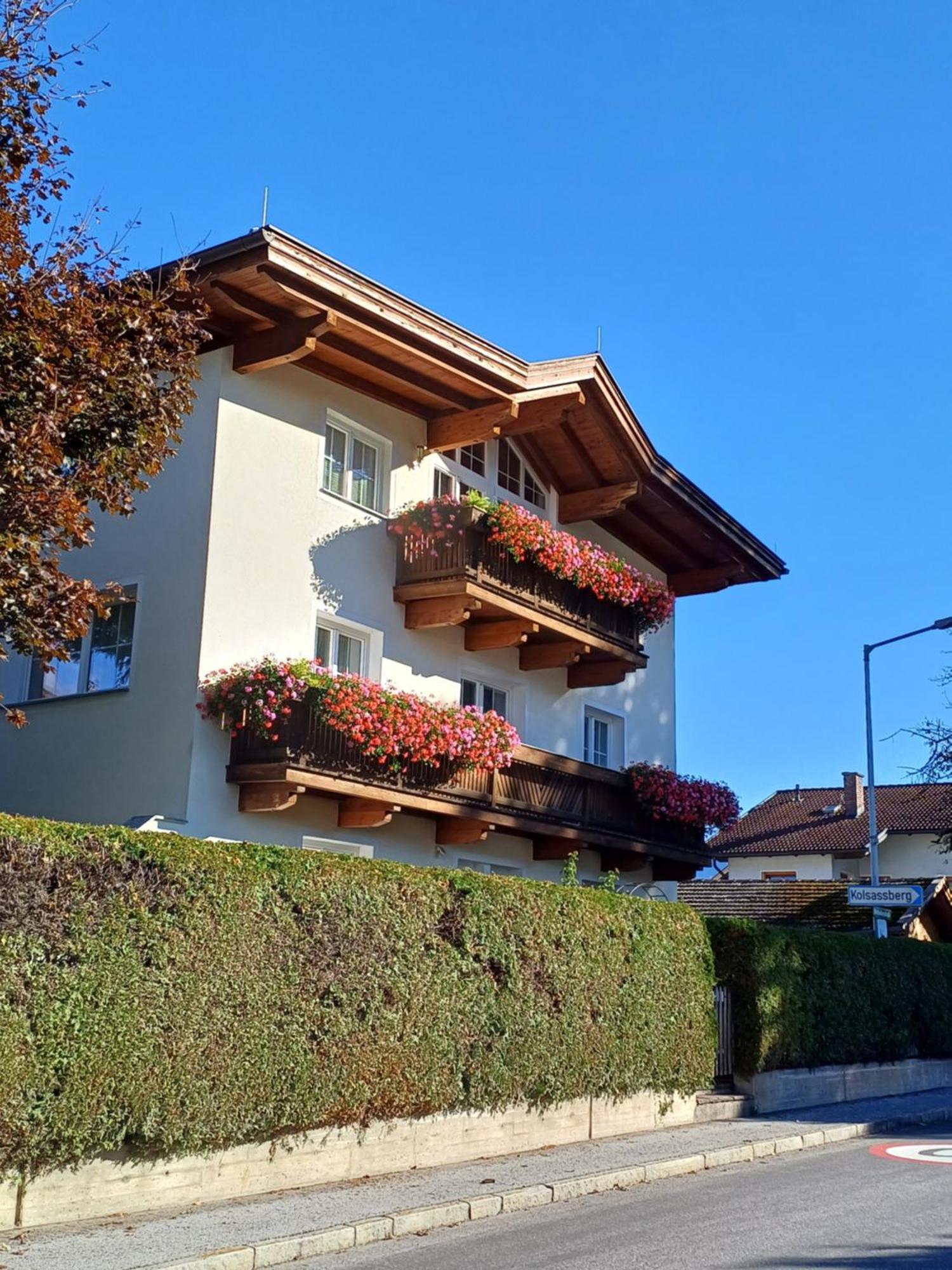 Ferienwohnung Mader Kolsass ภายนอก รูปภาพ